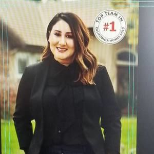 Meet your Posher, Erica